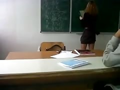 Debajo de la falda profesora